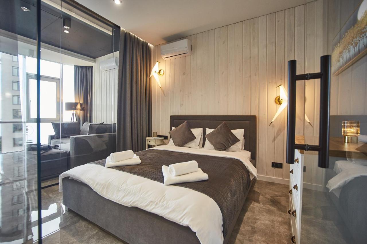Gagarin Plaza Luxury Sea View Apartments Odessa Dış mekan fotoğraf